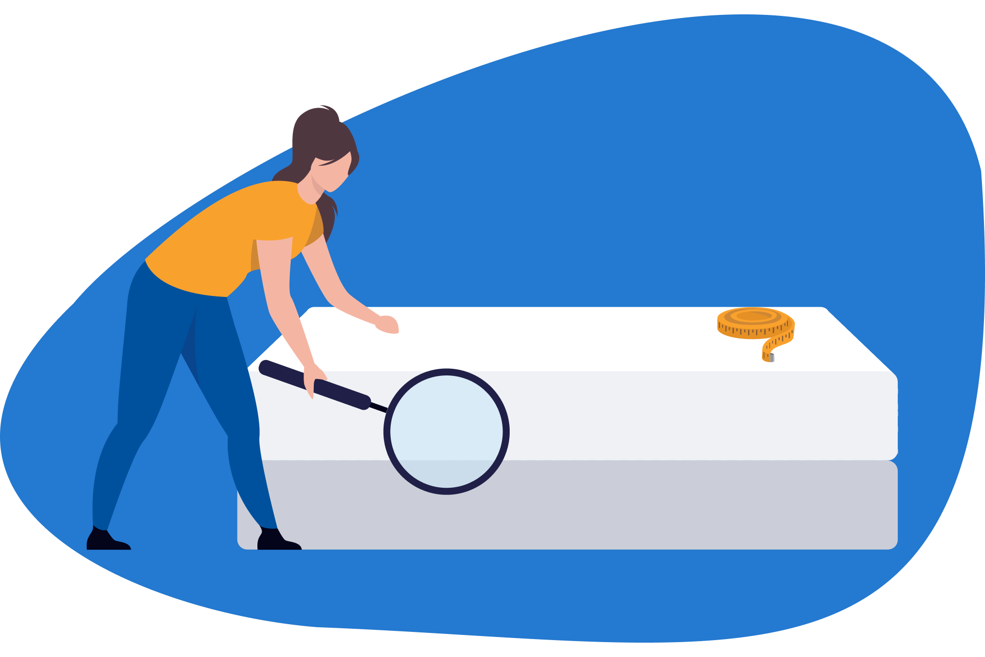 Pessoa a analisar colchão